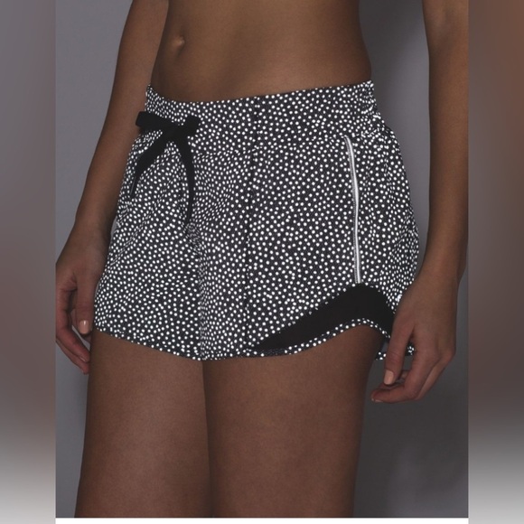 Lululemon | Hotty Hot Short Long ( Reflective) 4” - Picture 2 of 12